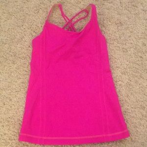 Lulu pink tank built in bra 👙